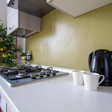 Appartement Station - Via Gioia 71 - M3 Sondrio *