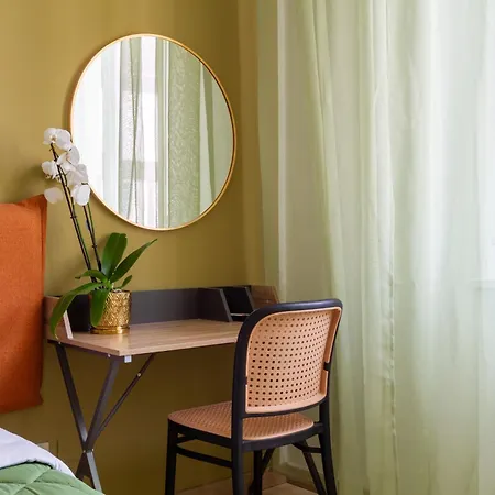 Station - Via Gioia 71 - M3 Sondrio Apartment *